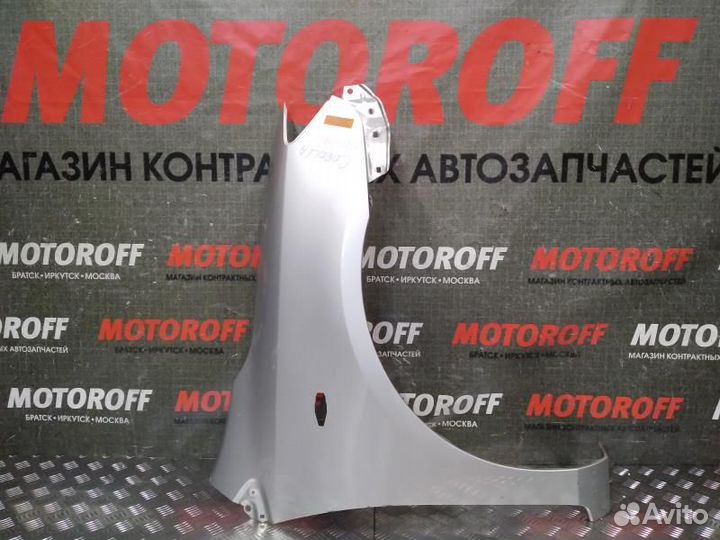 Крыло переднее R Королла NZE144 светлое А109