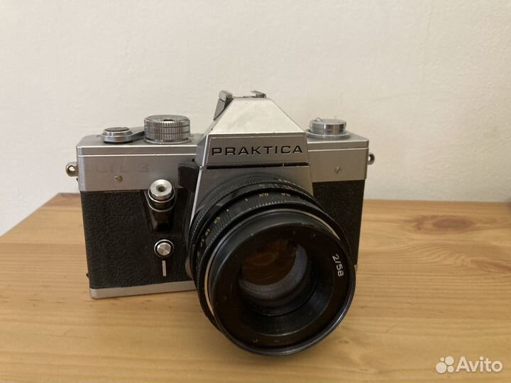 Плёночный фотоаппарат Praktica