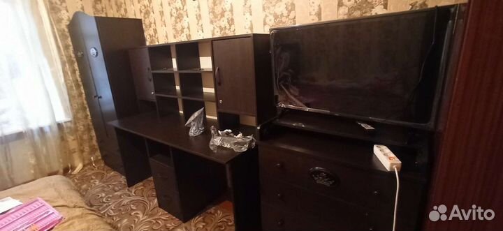 Сборка мебели. Сборщик мебели. Разборка мебели