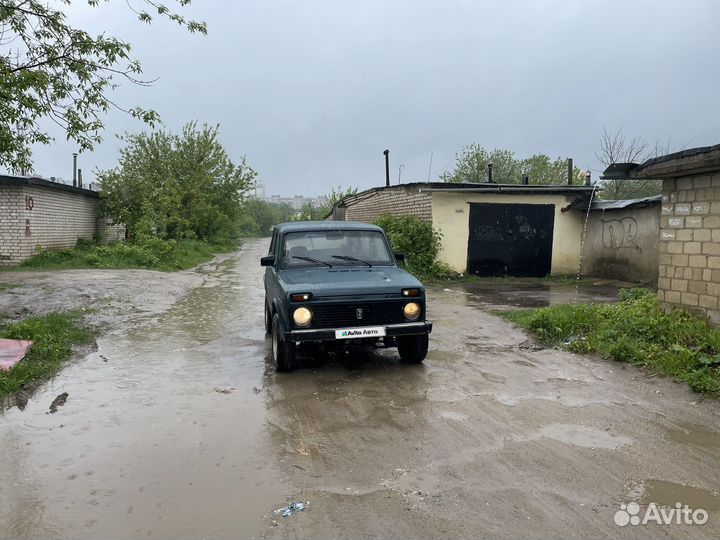 LADA 4x4 (Нива) 1.7 МТ, 1979, 100 000 км