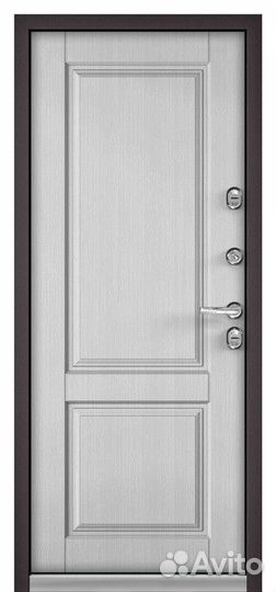 Ходная дверь в дом с терморазрывом