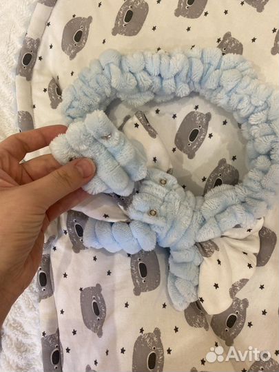 Набор на выписку + подарок игрушка комфортер