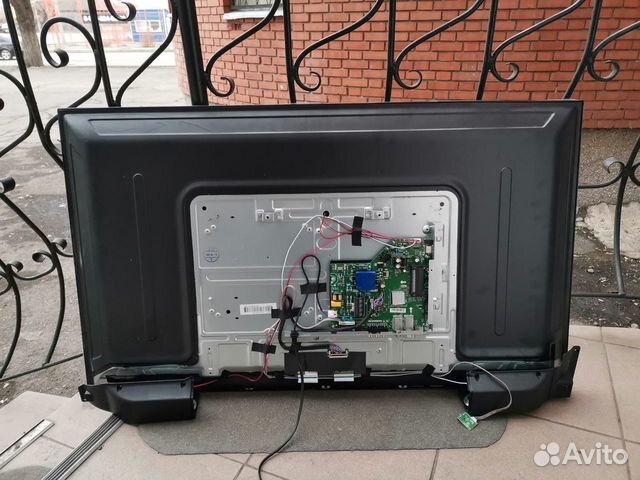 телевизор витязь 43 дюйма. телевизор витязь 43lf0207 кронштейн. витязь 43lf0207 пульт. витязь 24lh0201. витязь 43lu1218.