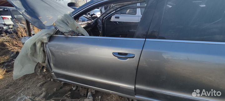 Skoda SuperB II 2 двери