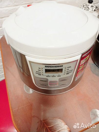 Мультиварка redmond