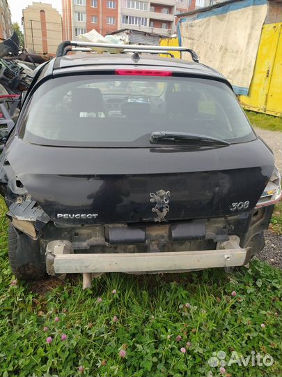 Крышка багажника пежо 308 черная