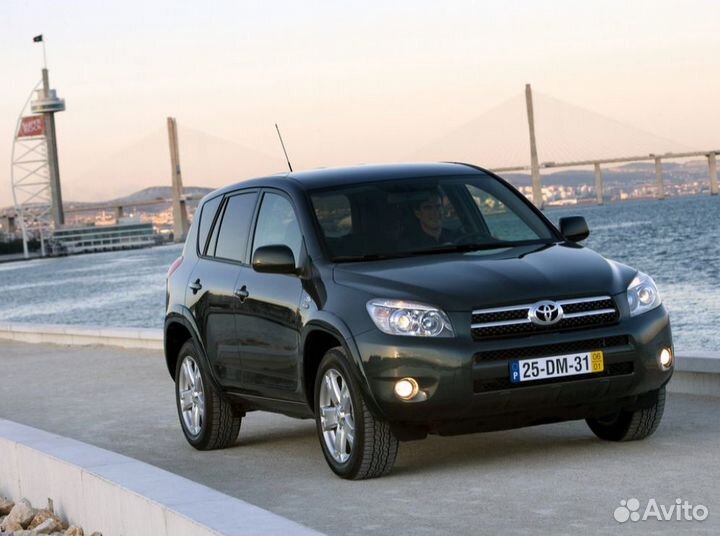 Стекло фары Toyota RAV4 XA30 2005