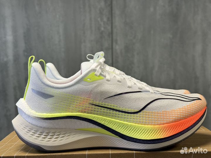 Женские беговые кроссовки Li-Ning Chitu 7Pro 35-39