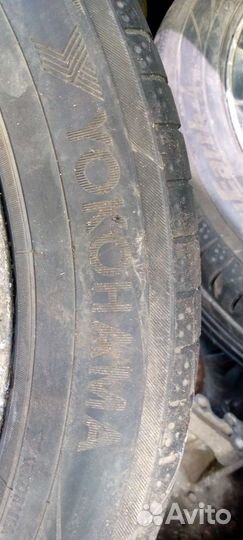 Yokohama 104ZR 225/50 R17 98B