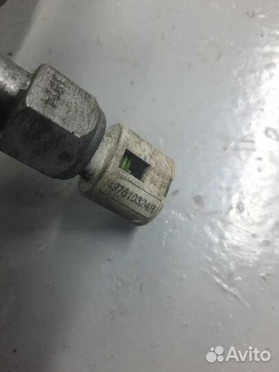 Трубка Гур Logan Sandero