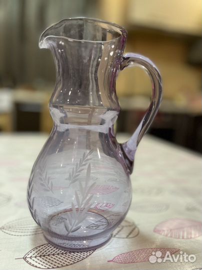 Кувшин стеклянный