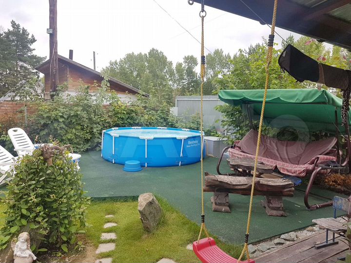 Дом 110 м² на участке 8,7 сот.