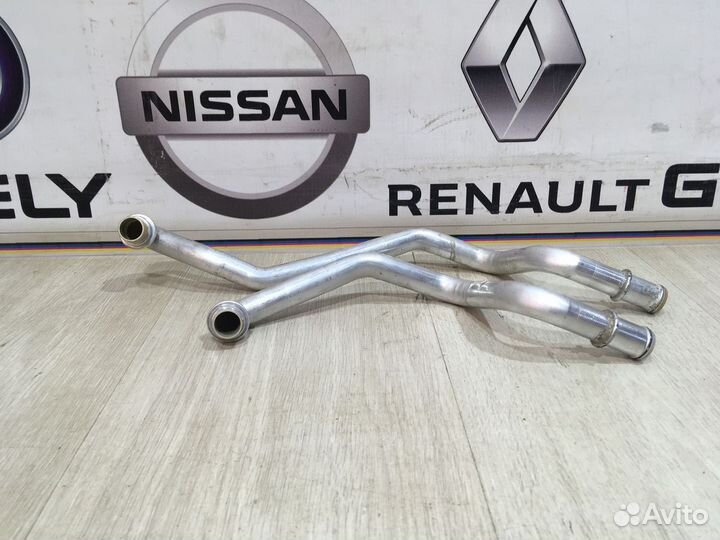 Патрубок печки отопителя Renault fluence