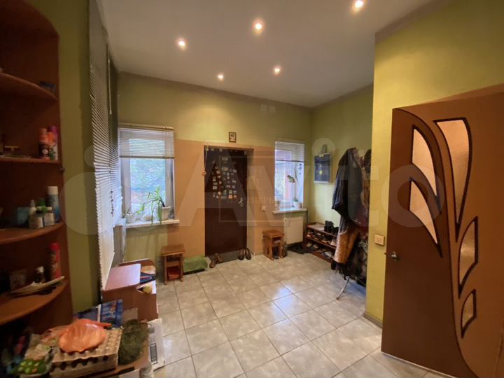 Дом 200 м² на участке 7,3 сот.