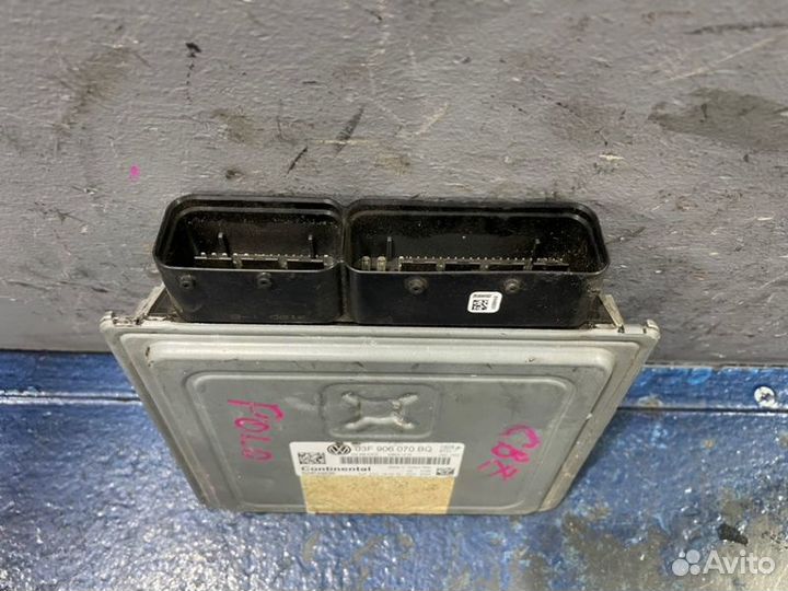 Эбу двигателя Volkswagen Polo 5 6R HB