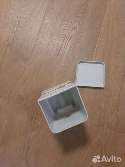 Держатель для туалетной бумаги и дозатор мыла