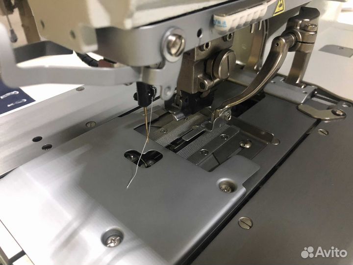 Глазковая петельная машина 9820