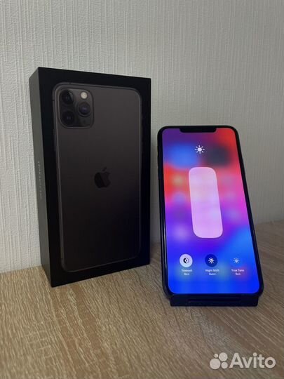 iPhone 11 Pro Max, 64 ГБ