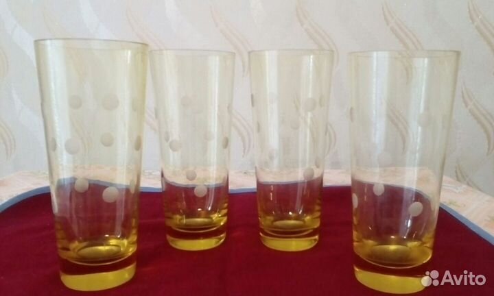 Высокие стаканы из янтарного стекла СССР