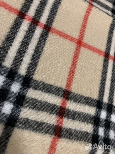 Шарф под burberry новый