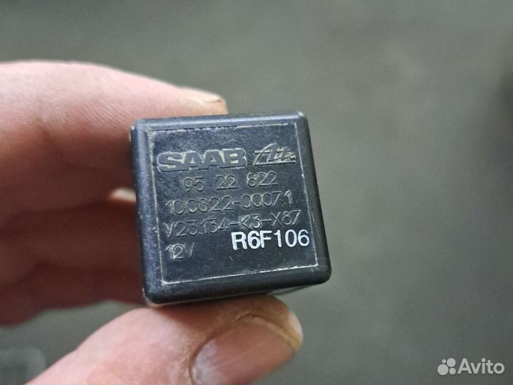 Реле Saab 9522822