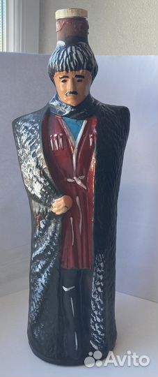 Штоф Горец в бурке