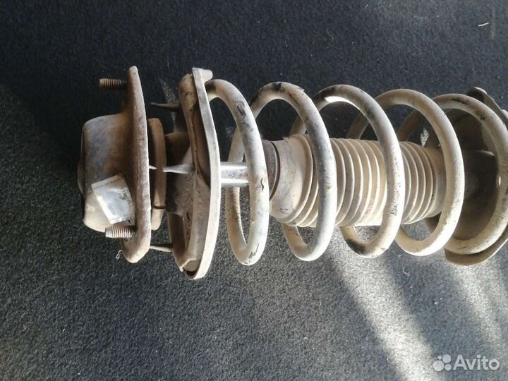 Стойка передняя правая Huyndai Getz гетц