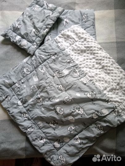 Одеяло и подушки