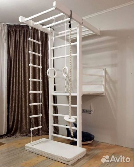 Шведская стeнка детская