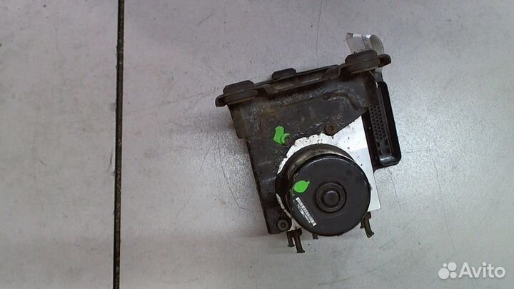 Блок абс, насос Toyota Sequoia, 2002