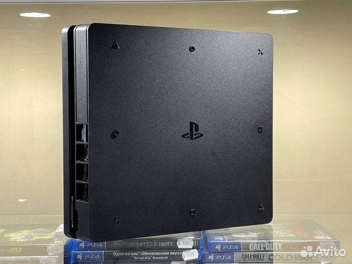 Sony PlayStation 4 Slim + 2 геймпада + 400 игр