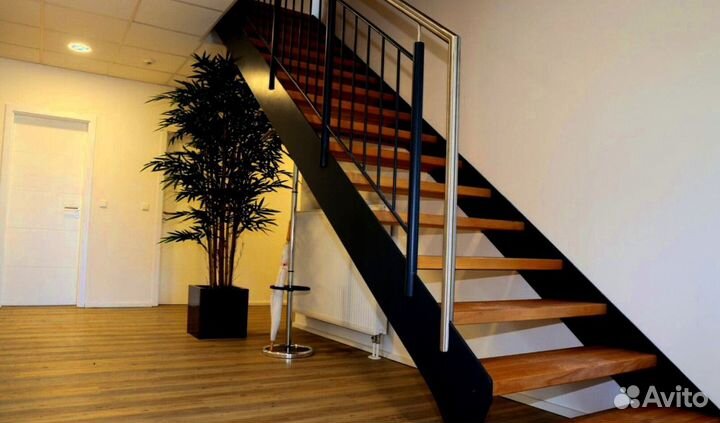 Металлокаркас для лестницы 