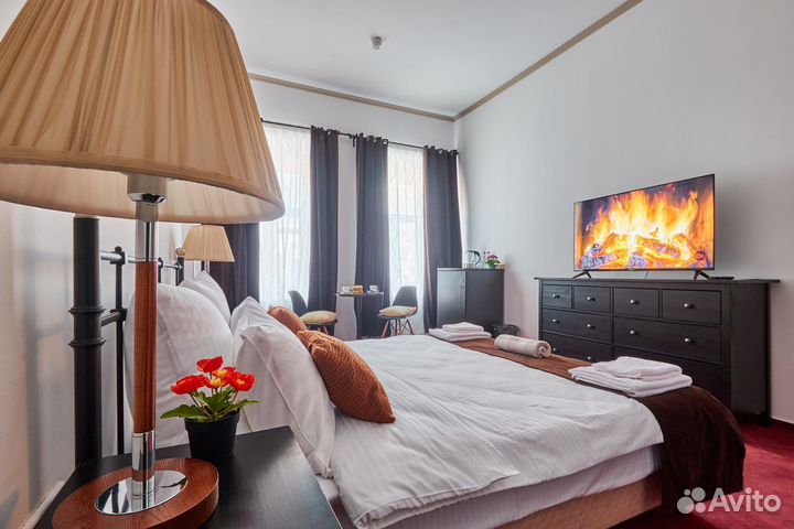 Горничная в 4х звезды отель в центре