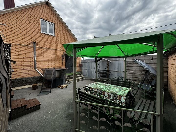 Дом 70 м² на участке 2 сот.