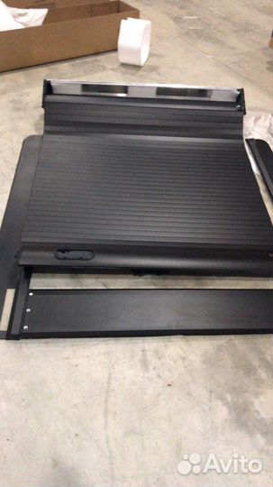 Алюминиевая роллета Toyota Tundra Double Cab