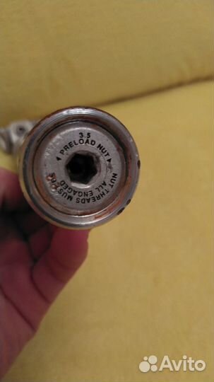 Штырь подседельный с амортизацией 27.2 мм