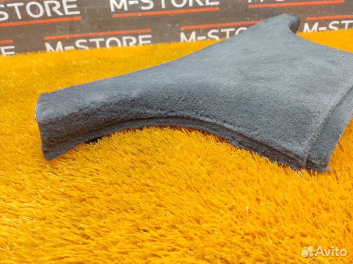 Обшивка стойки правая Mercedes-Benz S-Class W220