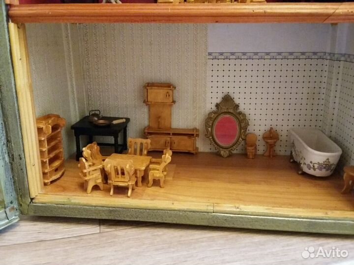 Кукольный домик