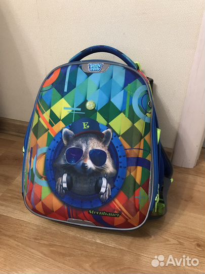 Рюкзак школьный