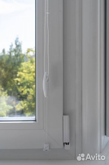Рулонная штора на створку