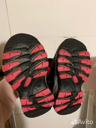 Ботинки для девочки зимние 24