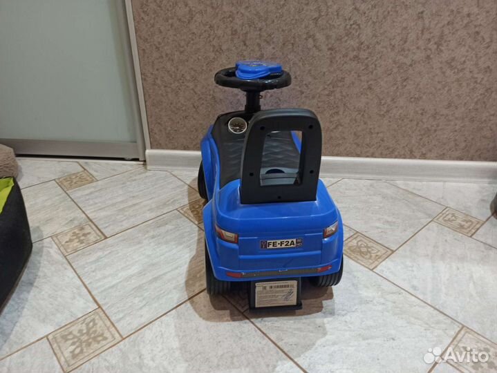 Детская машинка каталка
