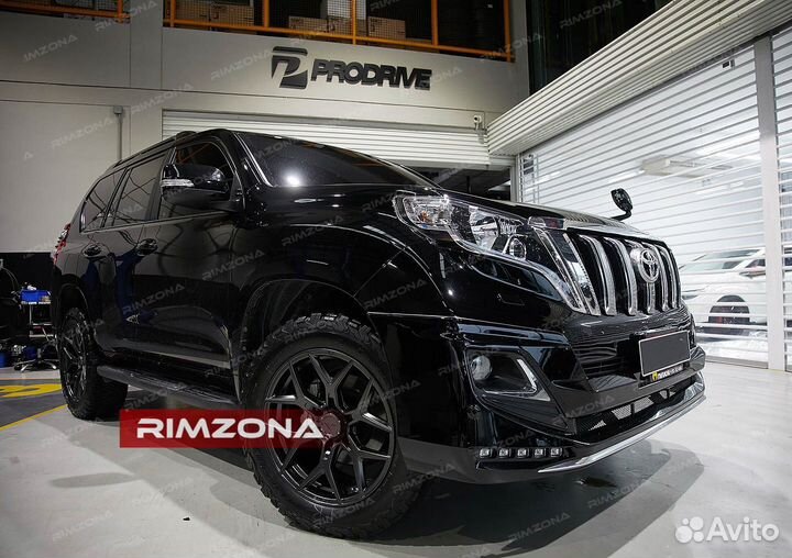 Кованые диски R23 на Toyota Land Cruiser