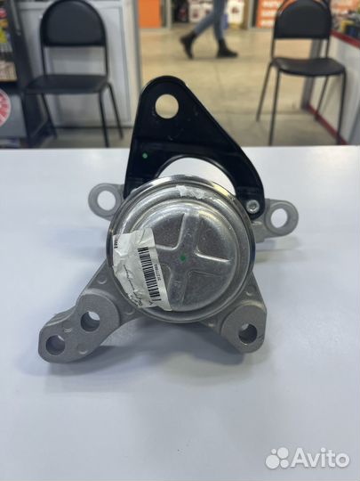 Опора двс Volvo S60