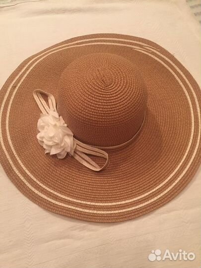 Шляпа соломенная