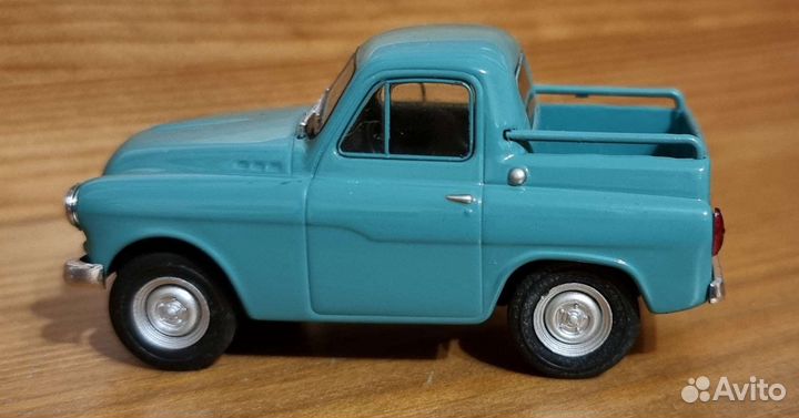 Модель авто газ М-73 масштаб 1/43