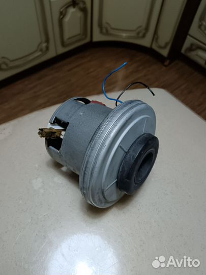 Мотор на пылесос