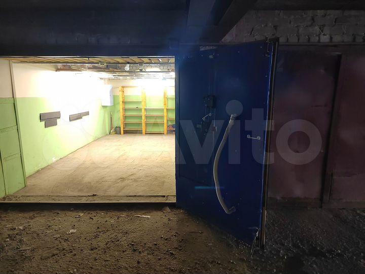 Гараж, 18 м²
