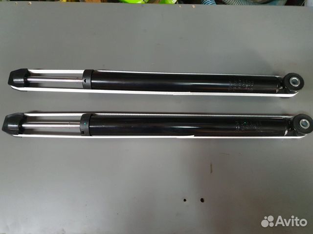 Задние амортизаторы Форд Фьюжн новые