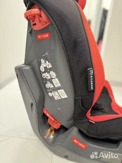 Автомобильное кресло carmate ailebebe